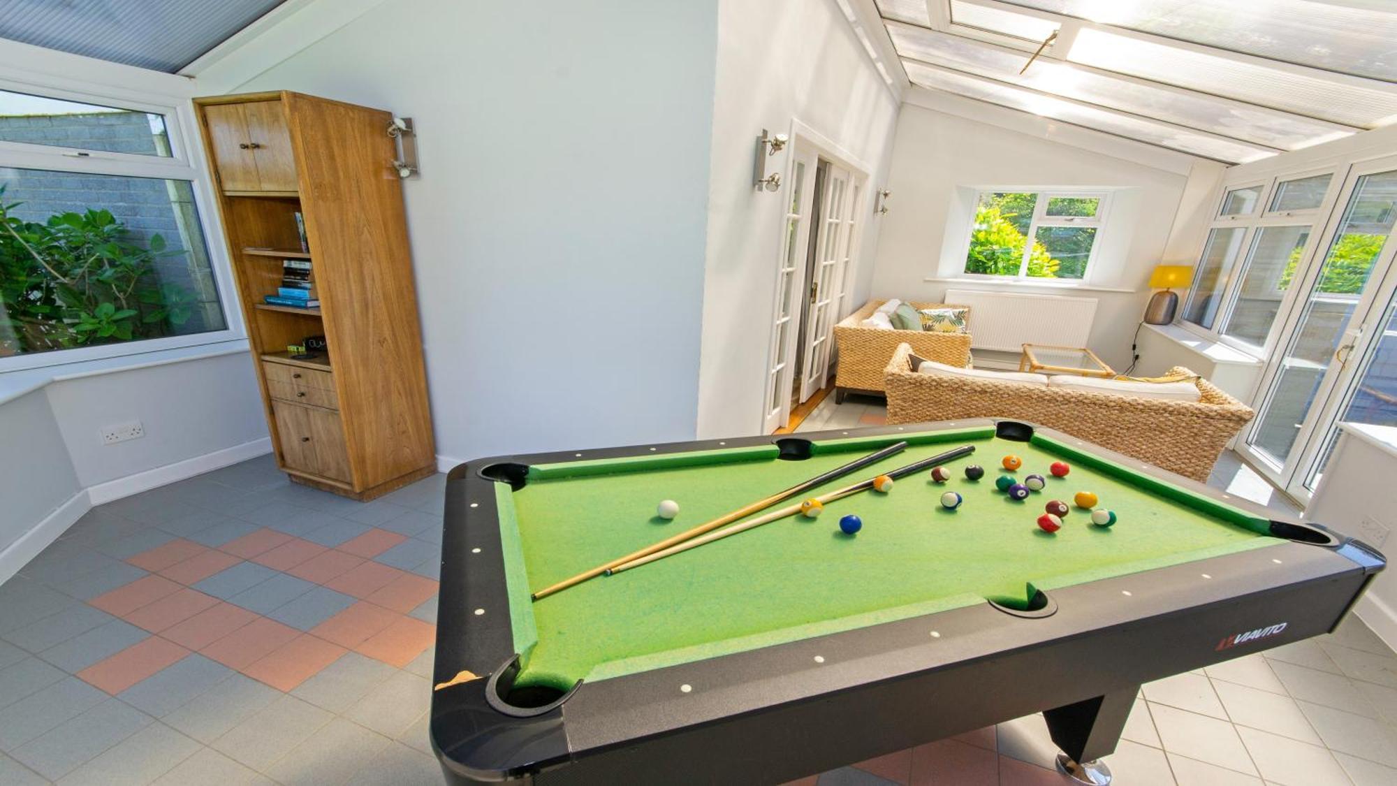 Ladywell Croyde - Super Stylish Large Home With Pool Table, Woodburner, Pizza Oven And Hot Tub Option, Sleeps 12 Exterior photo
