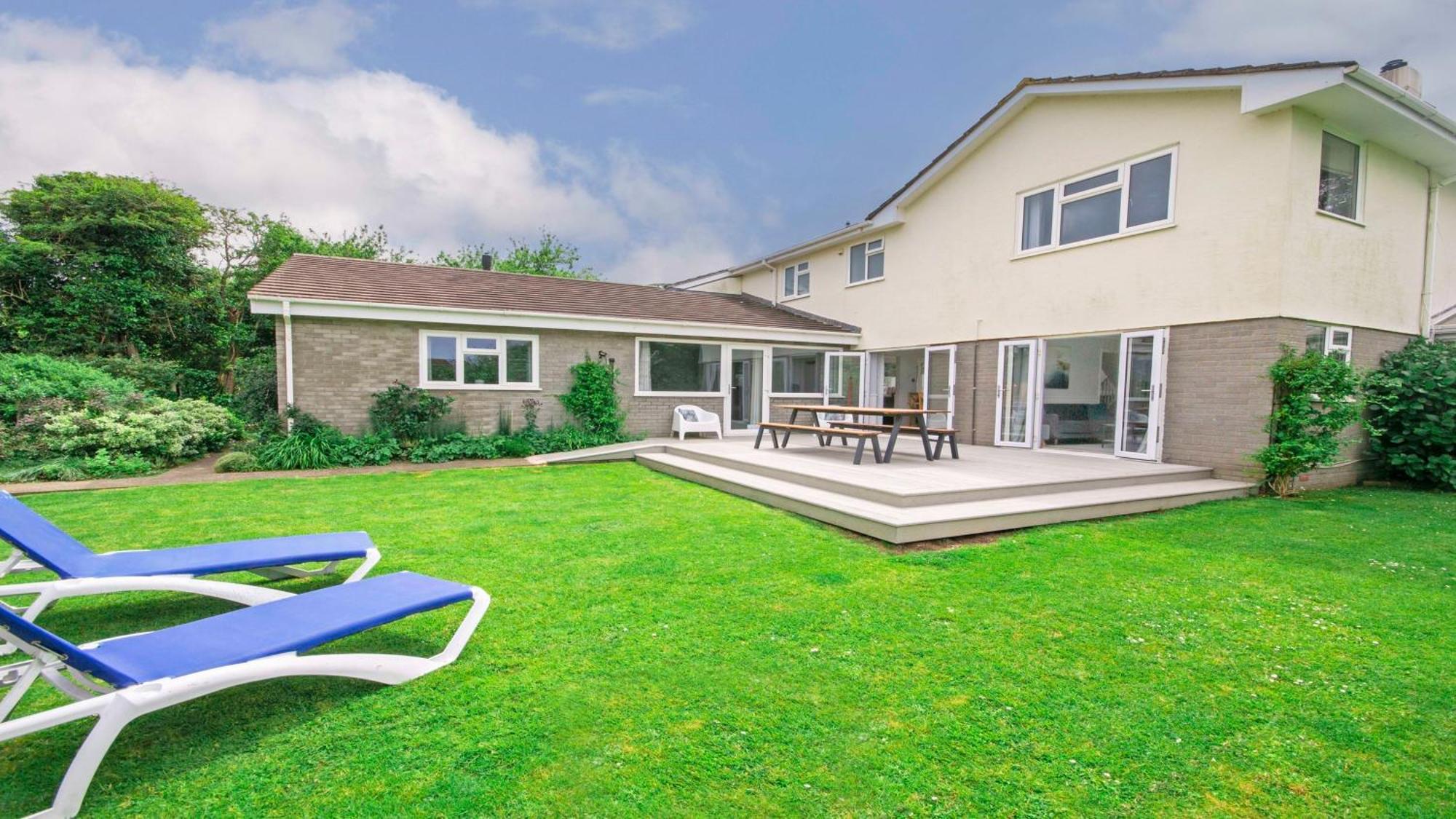 Ladywell Croyde - Super Stylish Large Home With Pool Table, Woodburner, Pizza Oven And Hot Tub Option, Sleeps 12 Exterior photo